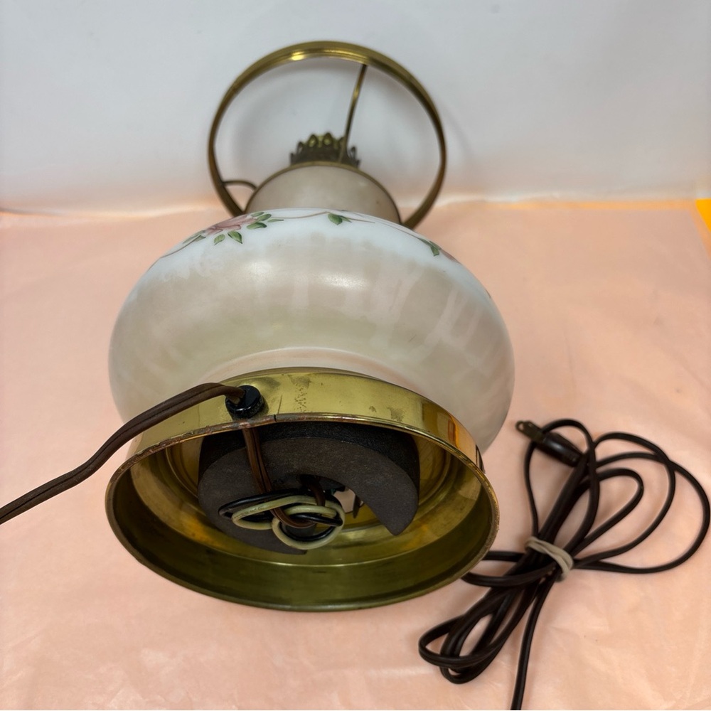 Vintage Floral White Glass Table Lamp with Pink Rose Detail • no top • works - Picture 13 of 16